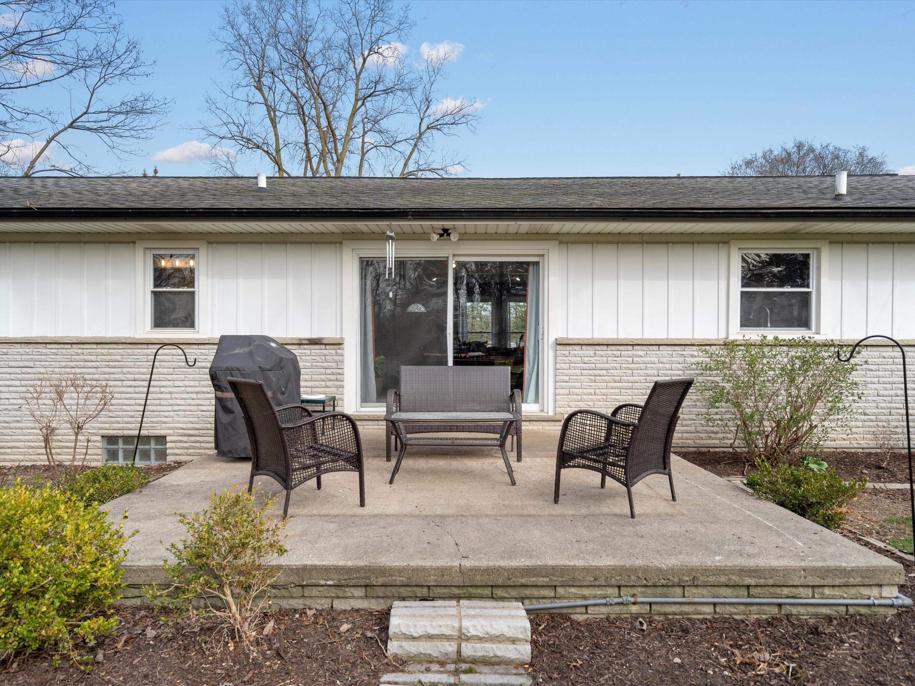 48737 Dequindre Road Rochester Hills, MI 48307 - Photo 6 of 33 07-DSC04918