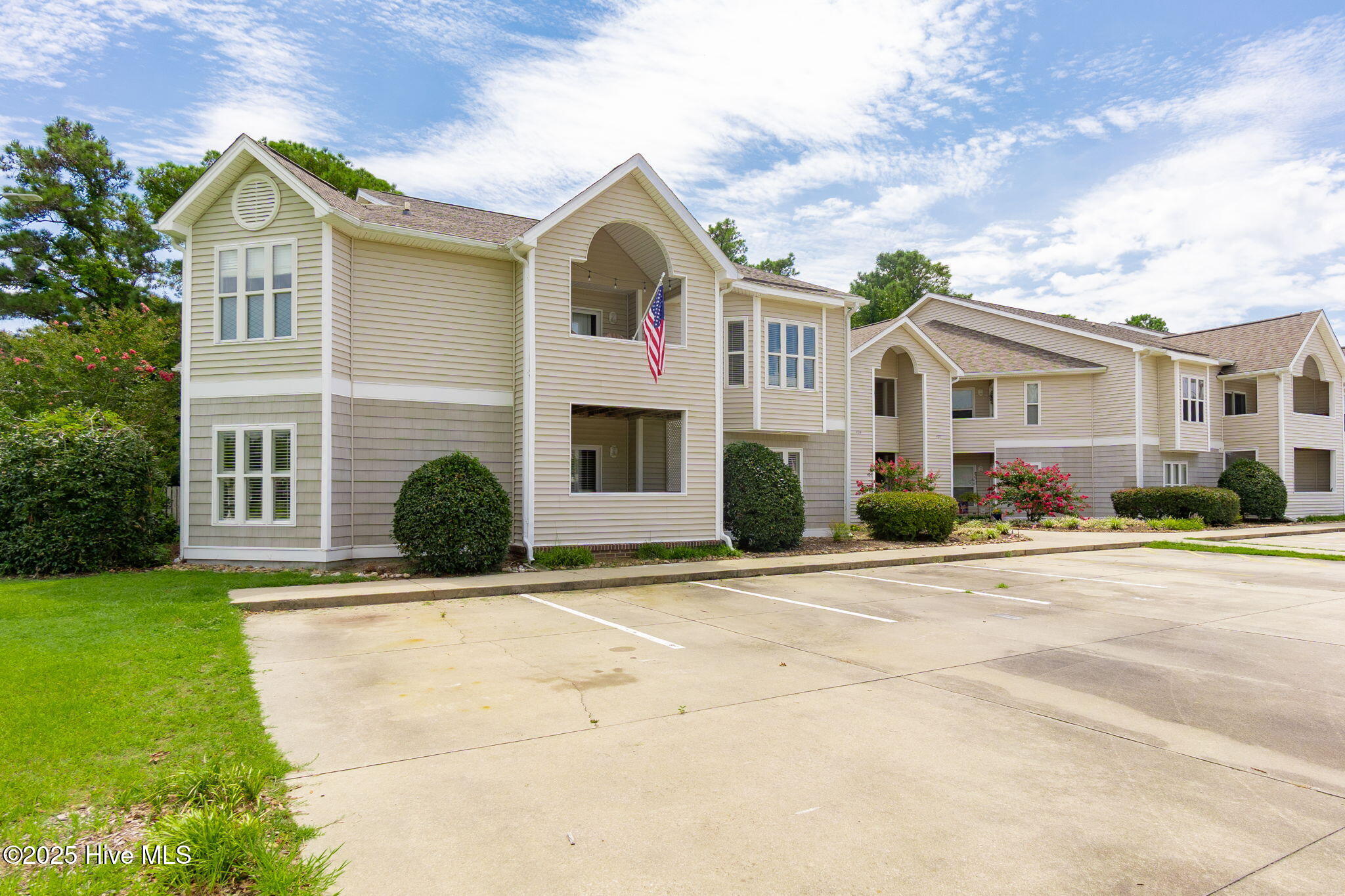 424 Commerce Avenue, Unit A Morehead City, NC 28557 - Photo 1 of 24 Front view