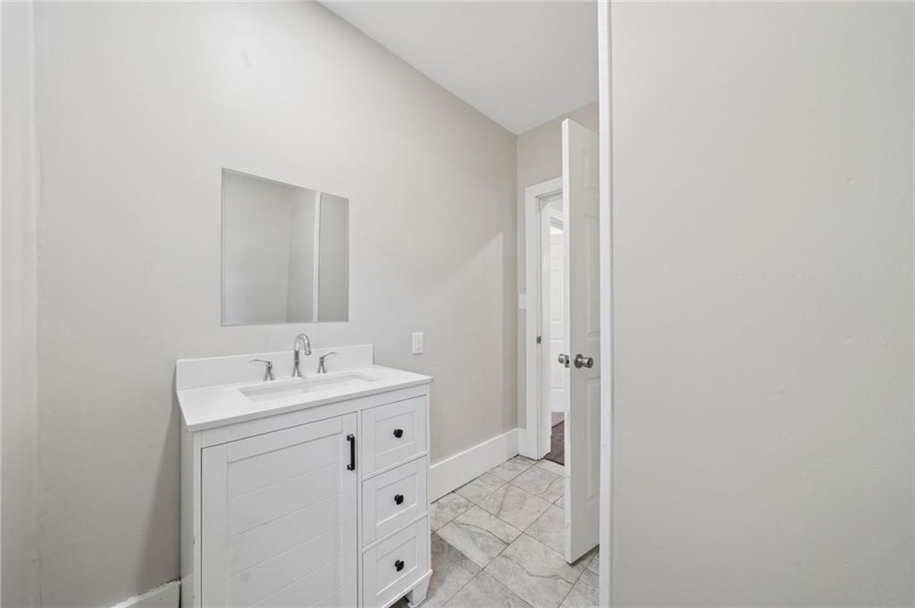 1856 Dime Road Vandergrift, PA 15690 - Photo 12 of 34