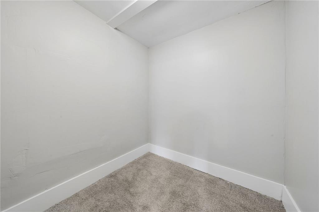 1856 Dime Road Vandergrift, PA 15690 - Photo 20 of 34