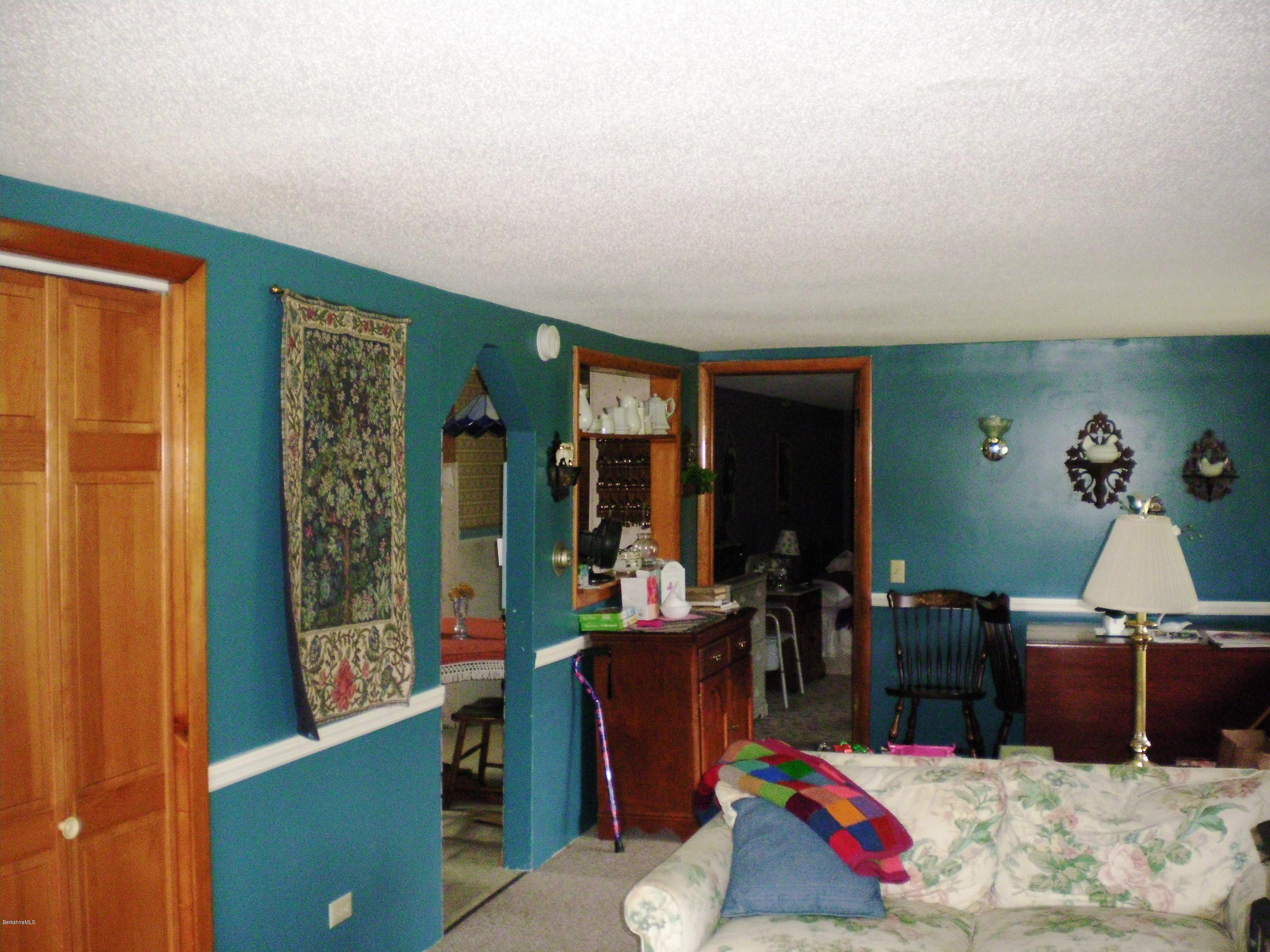 18 West Main Road Peru, MA 01235 - Photo 13 of 23 a living room with furniture