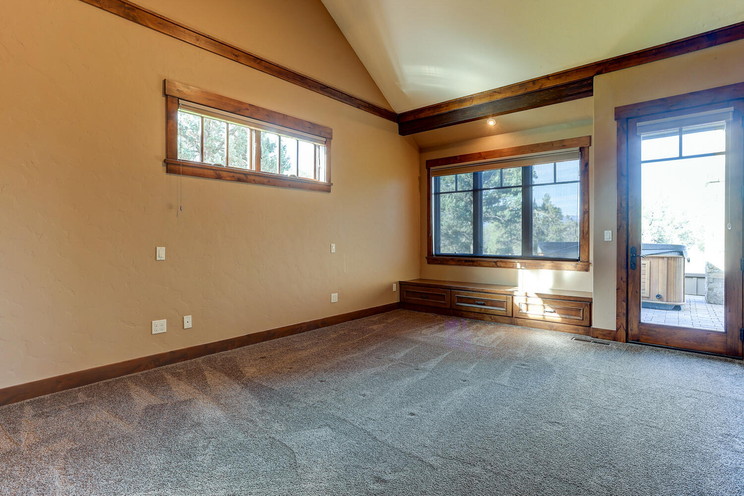 18620 Plainview Road Bend, OR 97703 - Photo 12 of 53 18620 Plaineview Road-11