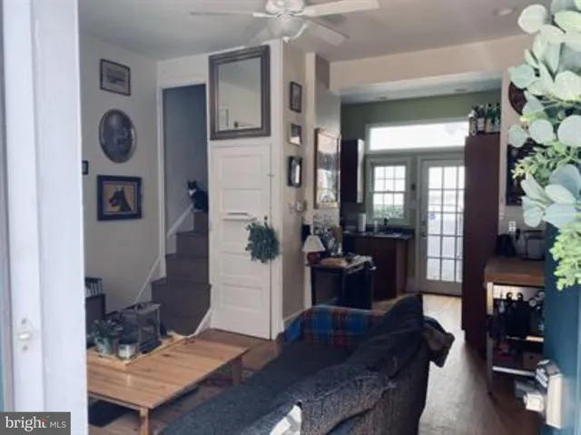 $2,250 | 734 North Taylor Street, Philadelphia, PA 19130