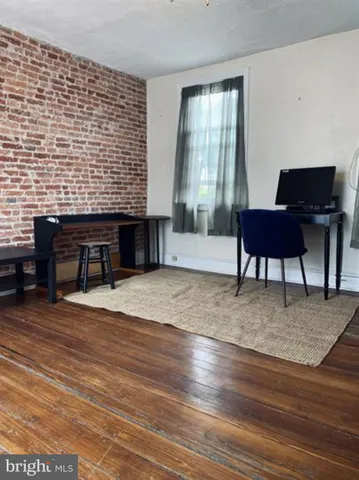 $2,250 | 734 North Taylor Street, Philadelphia, PA 19130