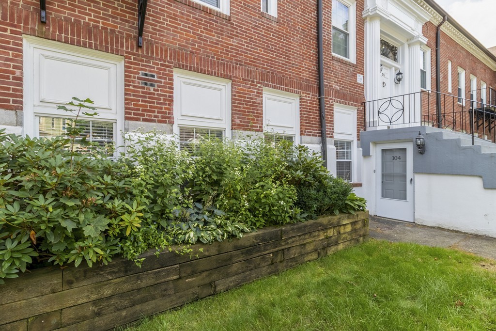 35 Eldridge Road, Unit 104 Boston, MA 02130 - Photo 16 of 20 Gallery Image 16