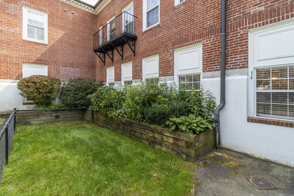 35 Eldridge Road, Unit 104 Boston, MA 02130 - Photo 17 of 20 Gallery Image 17