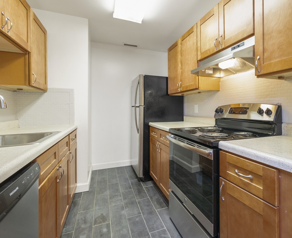 35 Eldridge Road, Unit 104 Boston, MA 02130 - Photo 5 of 20 Gallery Image 5