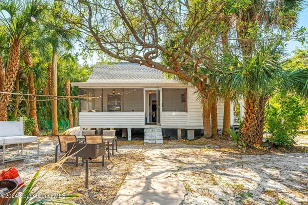 $2,150 | 1365 Pineapple Avenue, Unit S, Melbourne, FL 32935