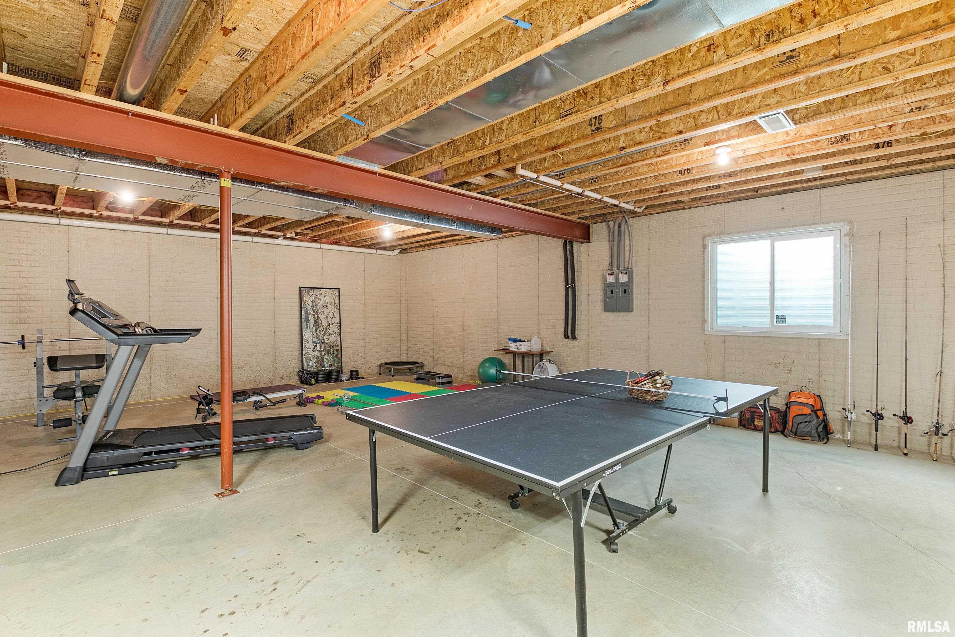 1404 Kelsey's Way Metamora, IL 61548 - Photo 45 of 50 Gallery Image 45
