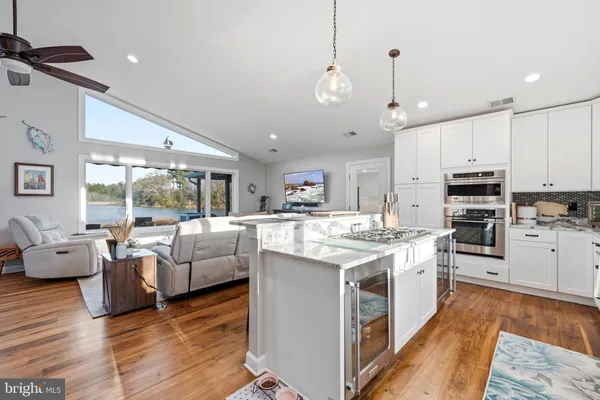 $1,125,000 | 38150 Boatman Lane, Avenue, MD 20609