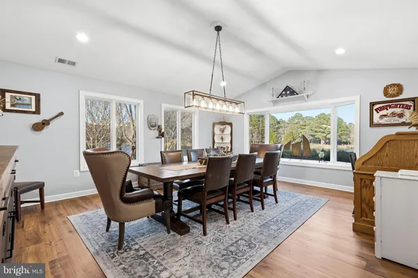 $1,125,000 | 38150 Boatman Lane, Avenue, MD 20609