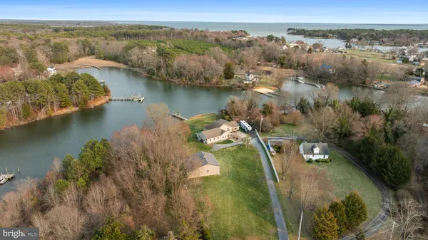 $1,125,000 | 38150 Boatman Lane, Avenue, MD 20609