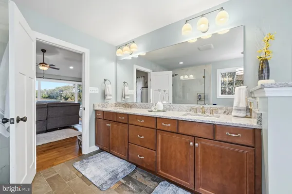 $1,125,000 | 38150 Boatman Lane, Avenue, MD 20609