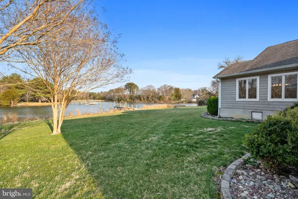 $1,125,000 | 38150 Boatman Lane, Avenue, MD 20609