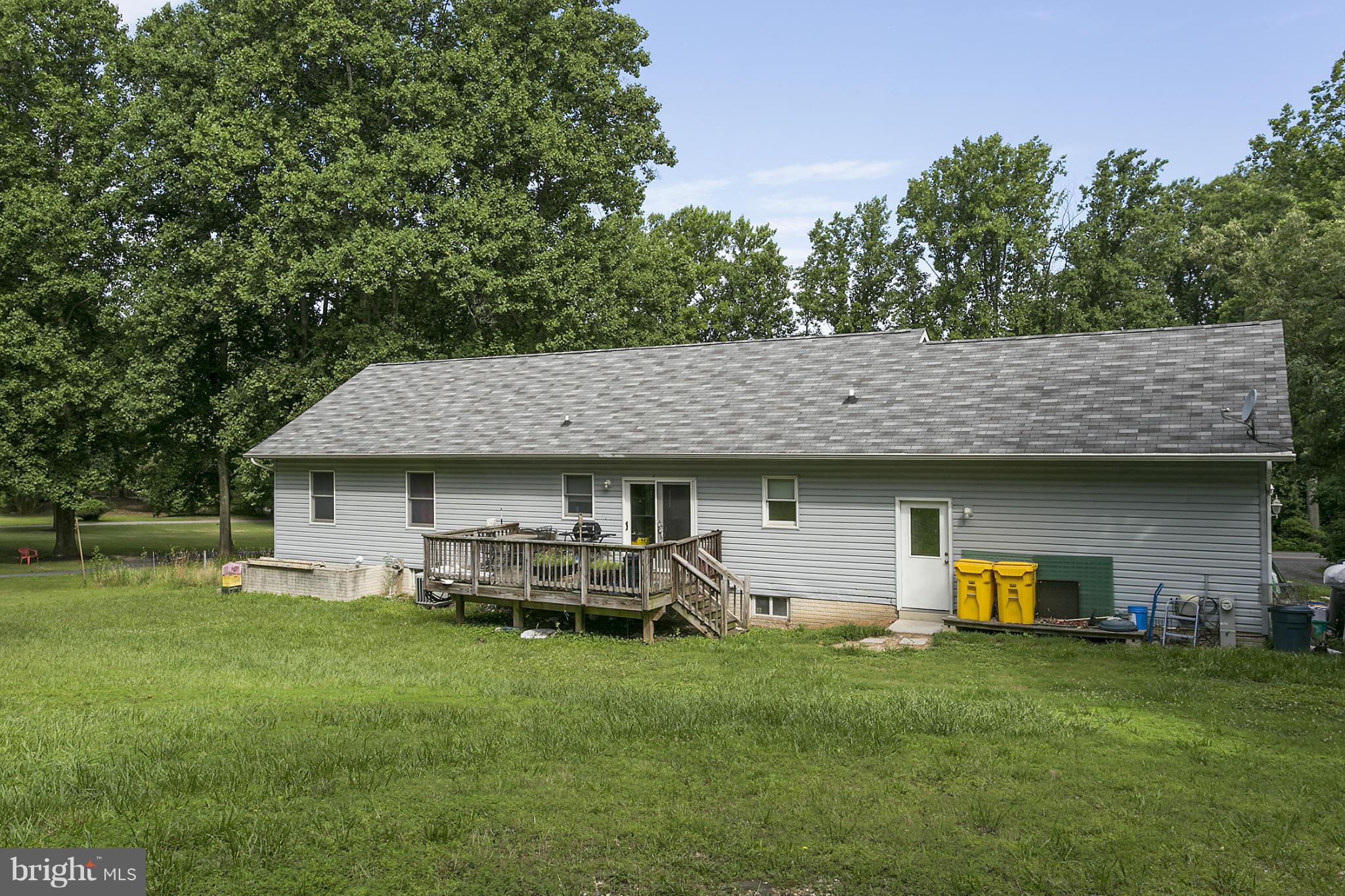 7225 Wright Road Hanover, MD 21076 - Photo 17 of 24 Exterior (Rear)