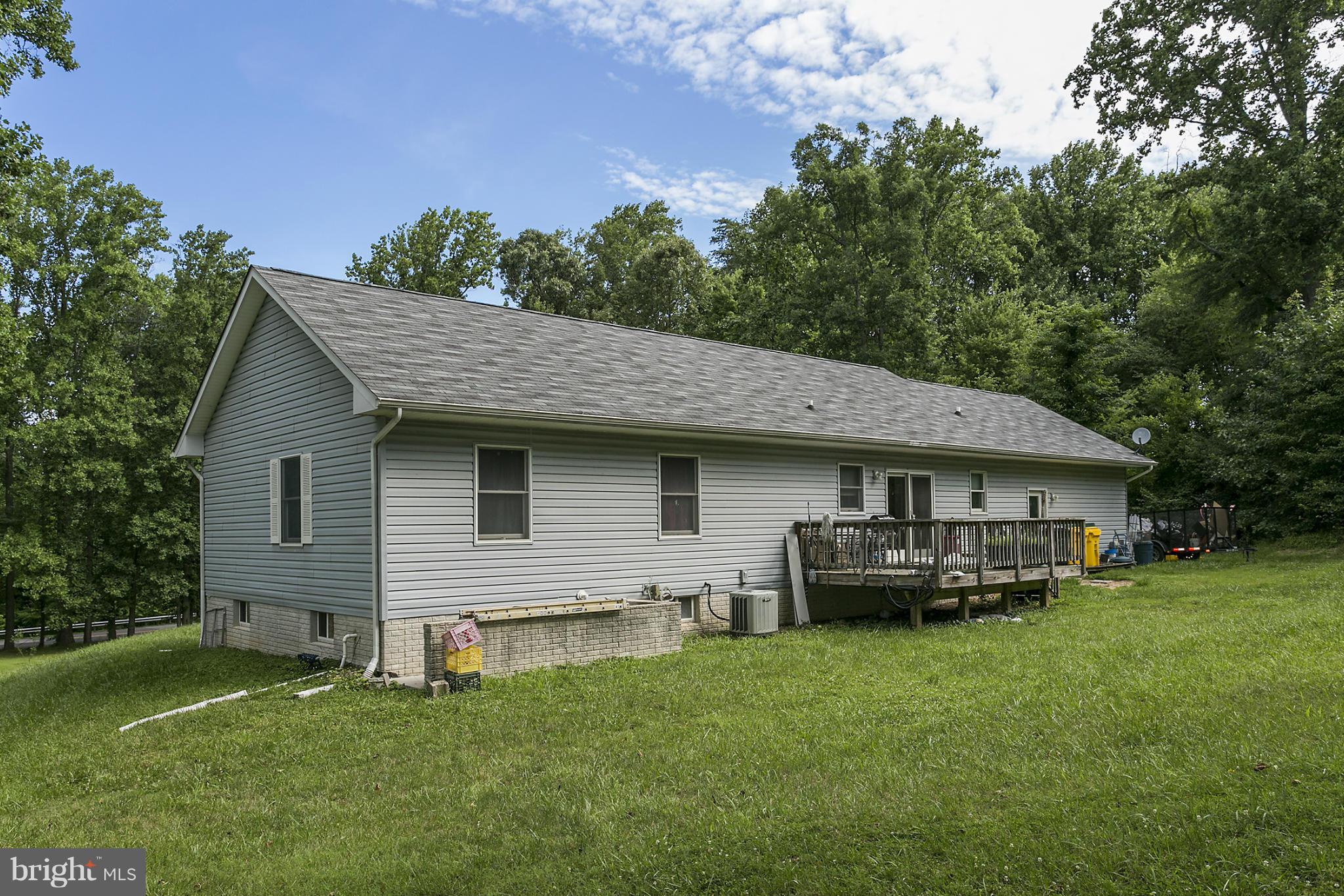 7225 Wright Road Hanover, MD 21076 - Photo 18 of 24 Exterior (Rear)