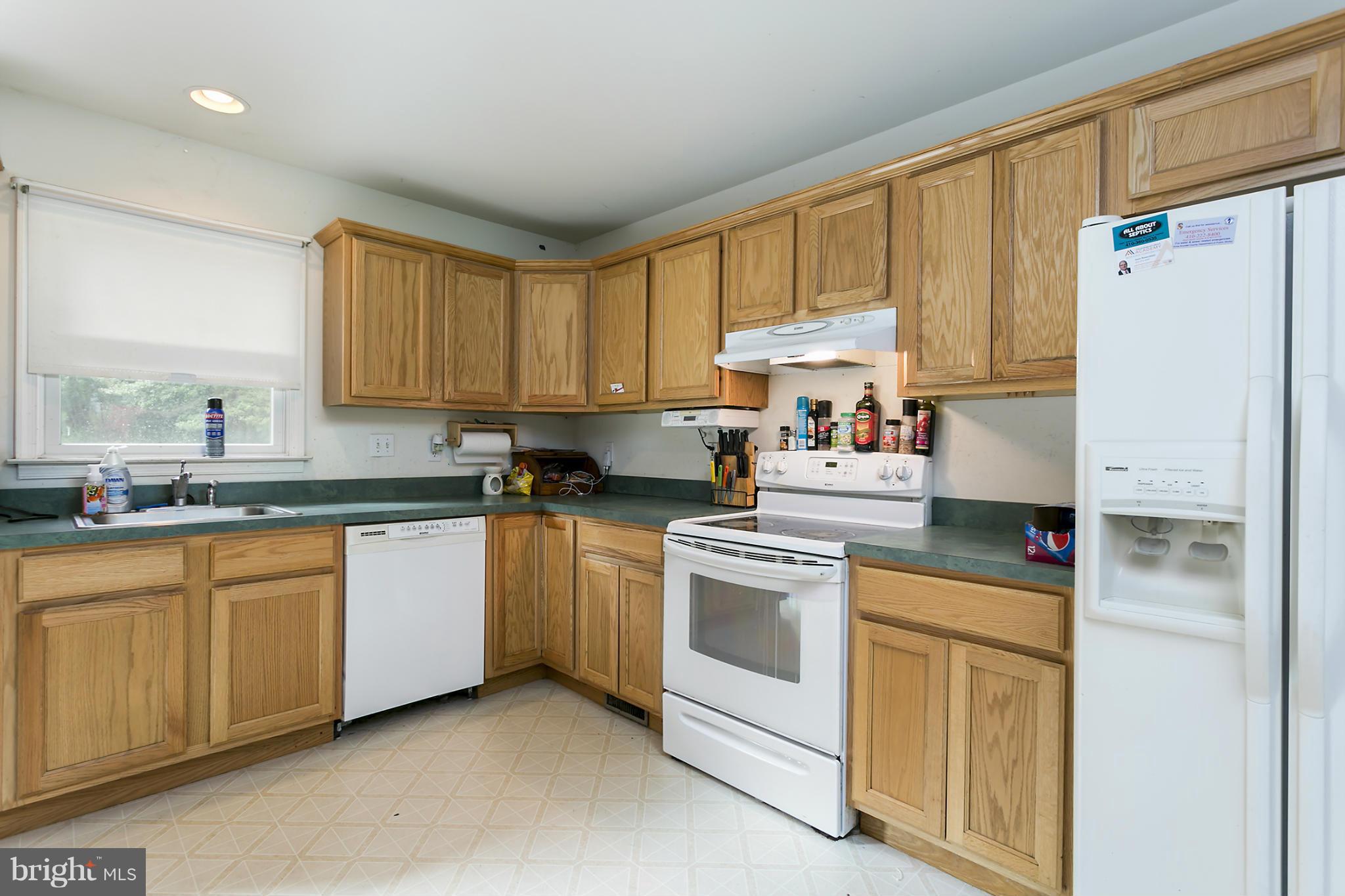 7225 Wright Road Hanover, MD 21076 - Photo 5 of 24 Kitchen