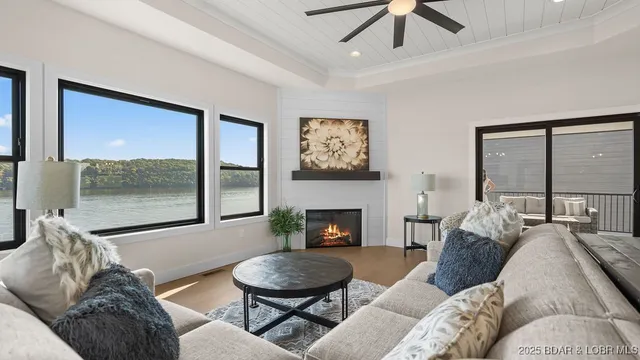 $1,354,000 | 325 Mission Bay Boulevard, Camdenton, MO 65020