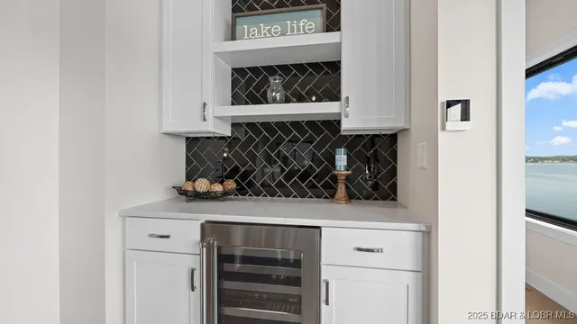 $1,354,000 | 325 Mission Bay Boulevard, Camdenton, MO 65020