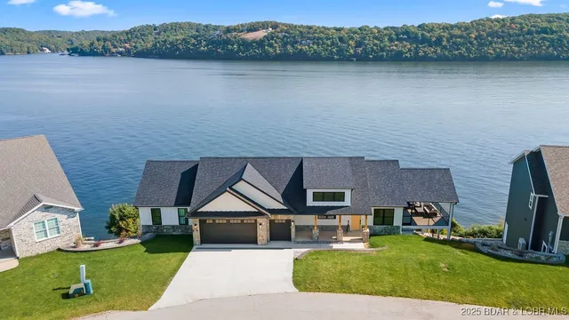 $1,354,000 | 325 Mission Bay Boulevard, Camdenton, MO 65020