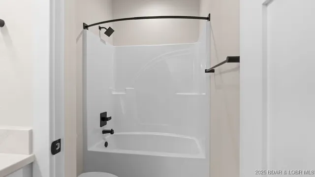 $1,354,000 | 325 Mission Bay Boulevard, Camdenton, MO 65020