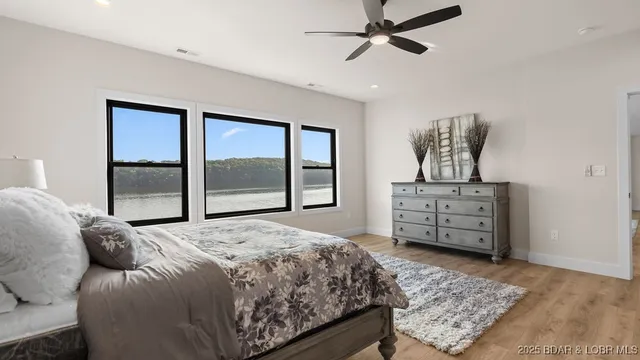 $1,354,000 | 325 Mission Bay Boulevard, Camdenton, MO 65020