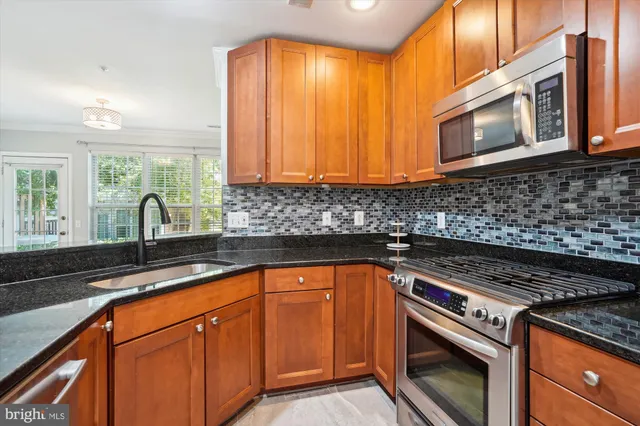 $2,700 | 45478 Whistling Terrace, Sterling, VA 20166