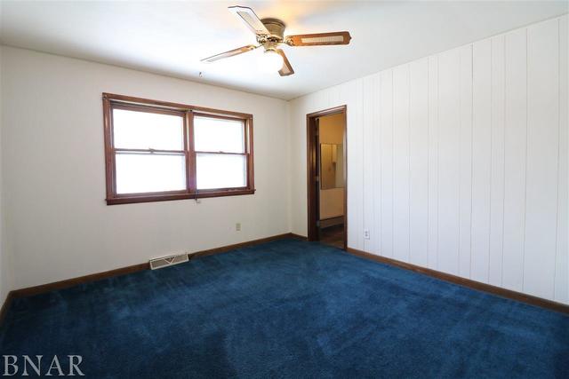 912 South Linden Street Normal, IL 61761 - Photo 8 of 24