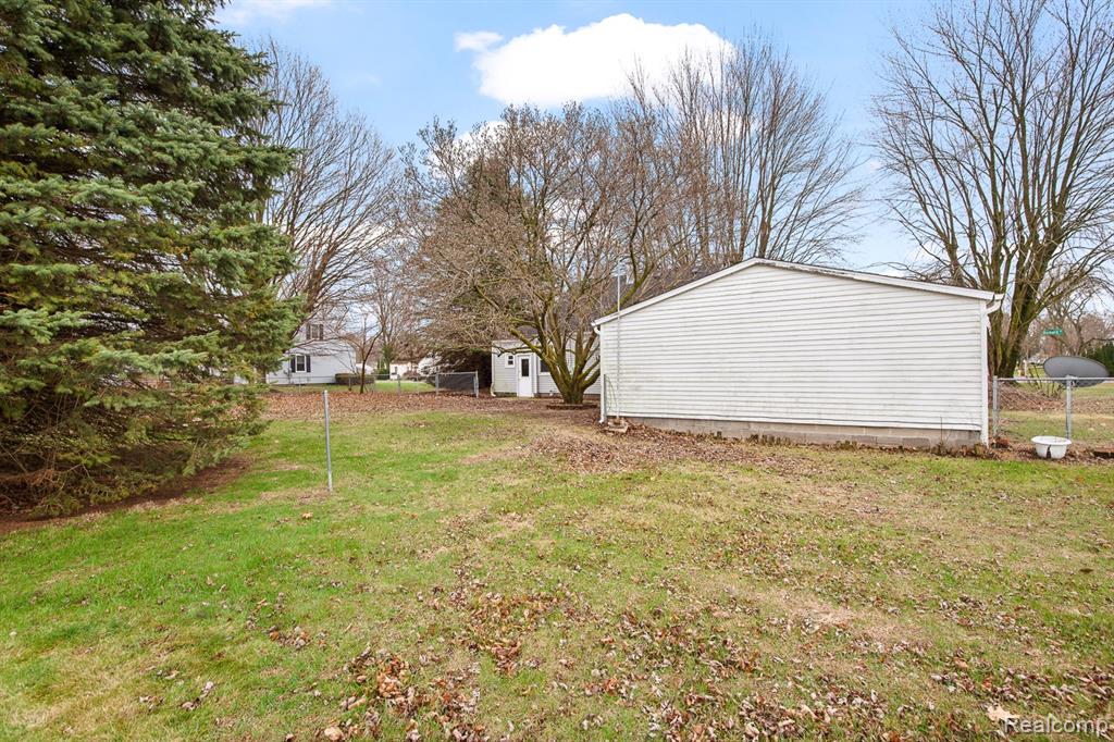2048 Richards Street Adrian, MI 49221 - Photo 24 of 24