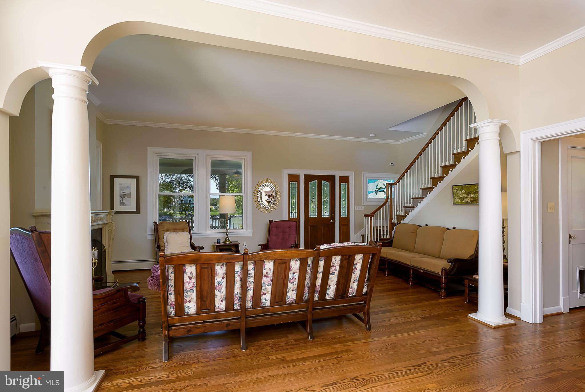 5916 Deale Churchton Road Deale, MD 20751 - Photo 3 of 30 Living Room