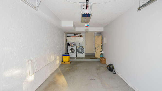 602 Mainsail Circle Jupiter, FL 33477 - Photo 27 of 39 a view of a room with gym equipment