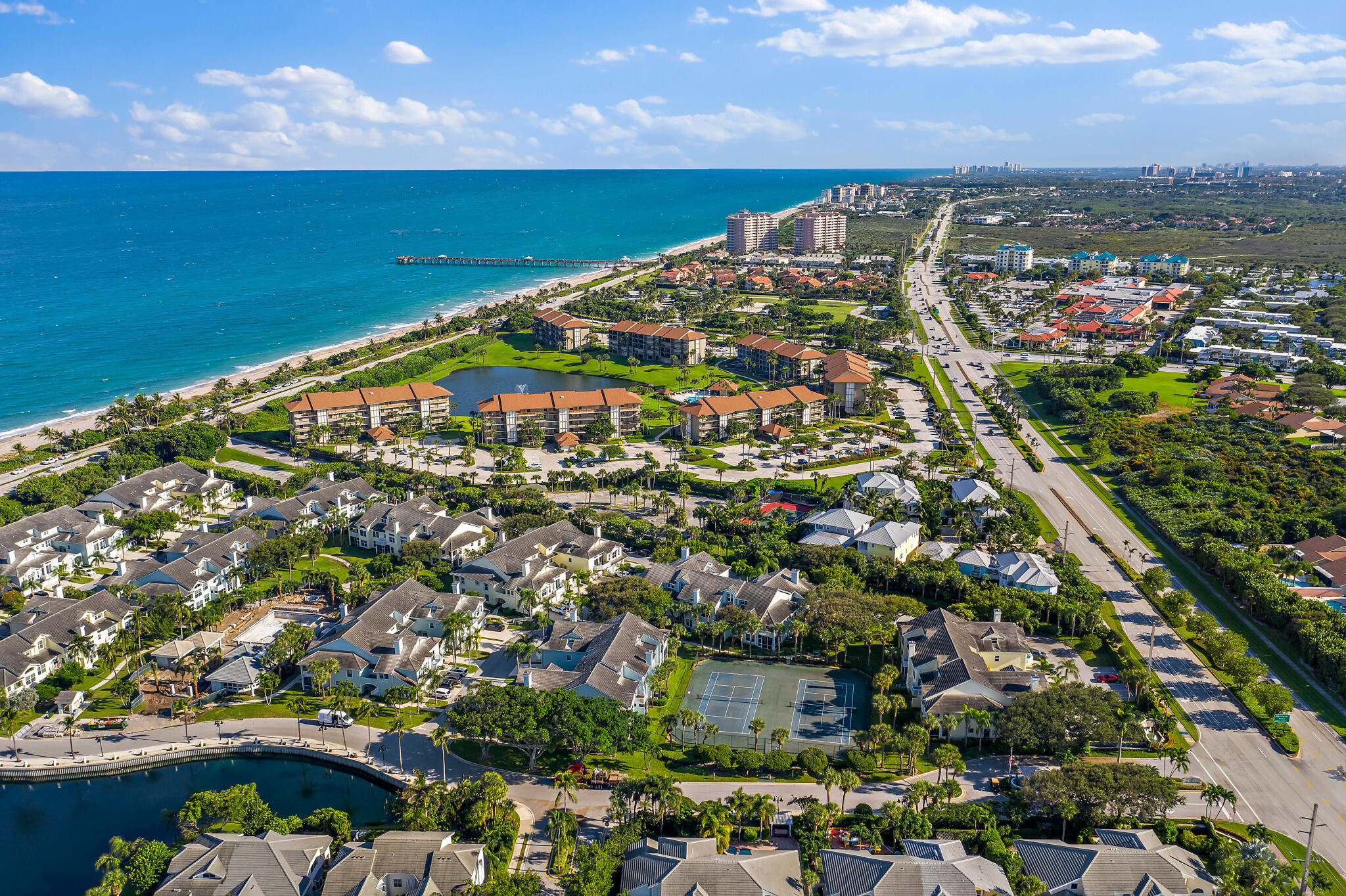 602 Mainsail Circle Jupiter, FL 33477 - Photo 36 of 39 a view of a city