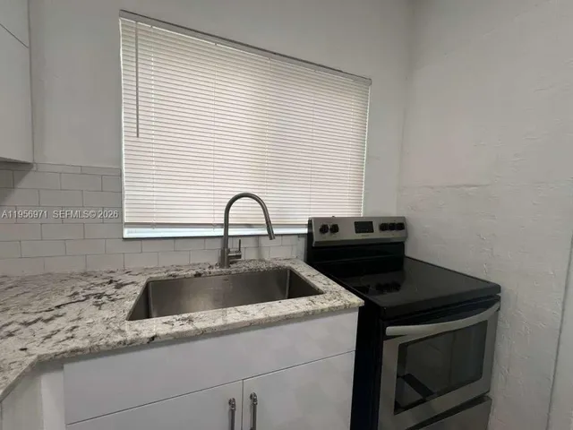 $3,000 | 2661 Northwest 33rd Street, Miami, FL 33142