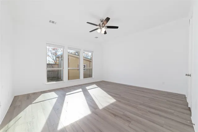 $375,000 | 31423 Splitting Willow Lane, Fulshear, TX 77441