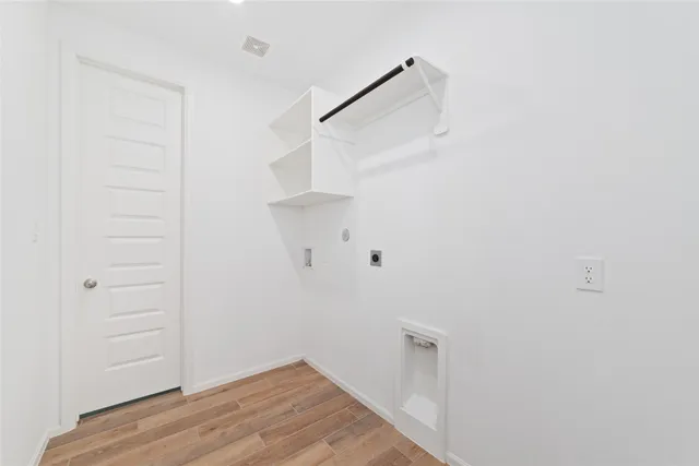 $375,000 | 31423 Splitting Willow Lane, Fulshear, TX 77441