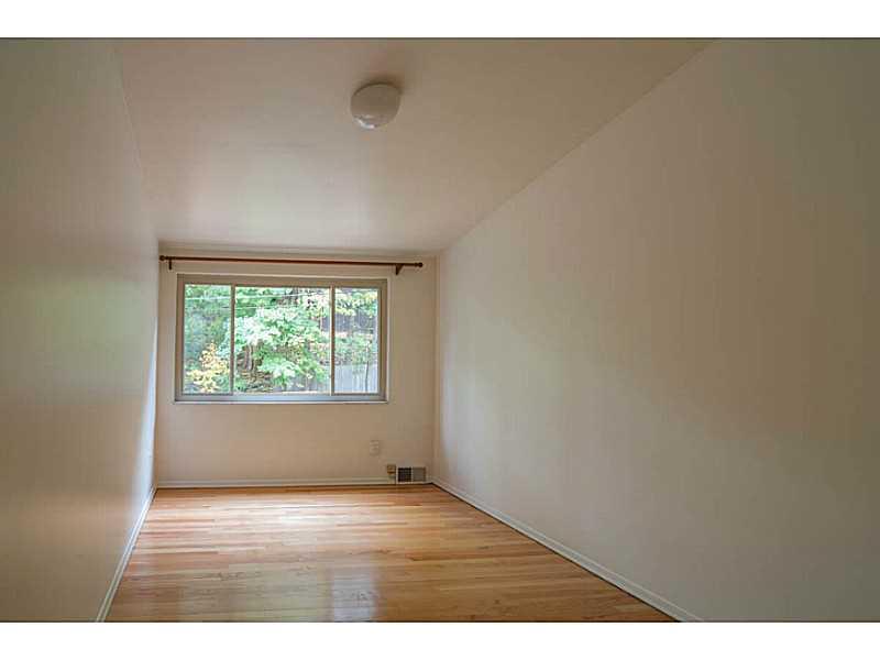 132 Maple Heights Road Pittsburgh, PA 15232 - Photo 17 of 21 Bedroom.
