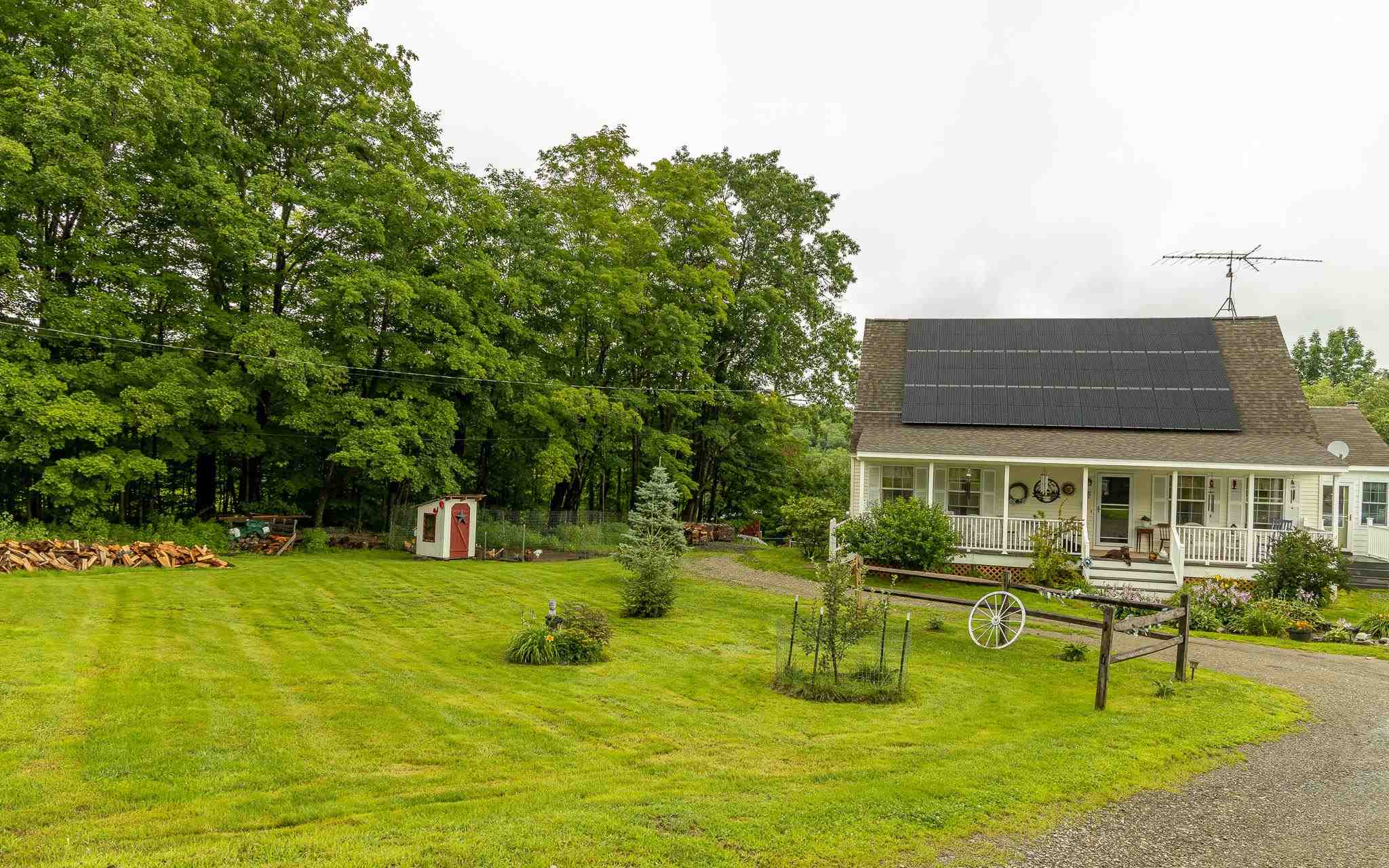 1405 County Road Walpole, NH 03608 - Photo 5 of 36