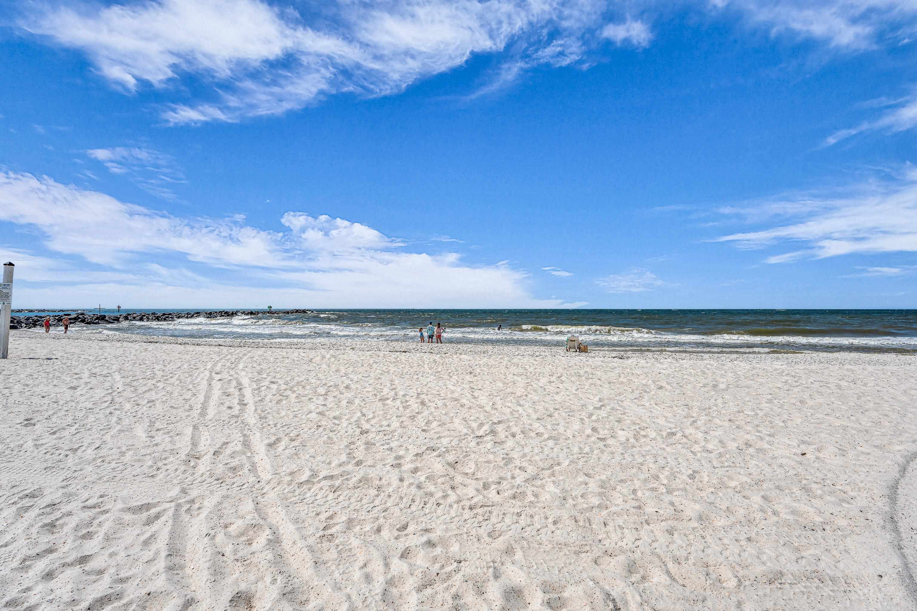 27284 Gulf Road, Unit 711 Orange Beach, AL 36561 - Photo 16 of 53 View