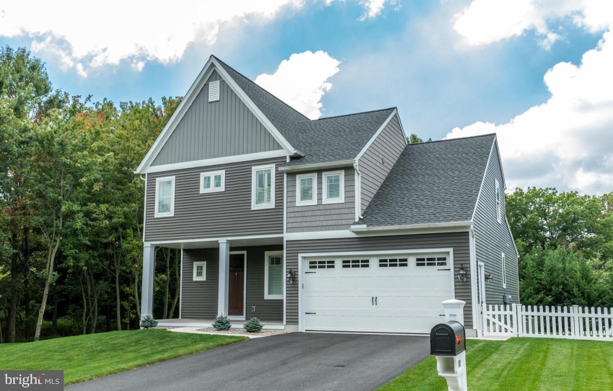 109 Shober Lane Lititz, PA 17543 - Photo 2 of 28 Gallery Image 2