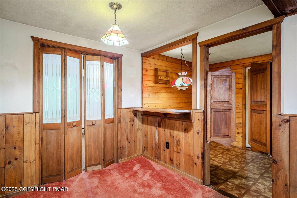 115 Dirk Road Tafton, PA 18464 - Photo 8 of 24 a very nice looking room with a large window