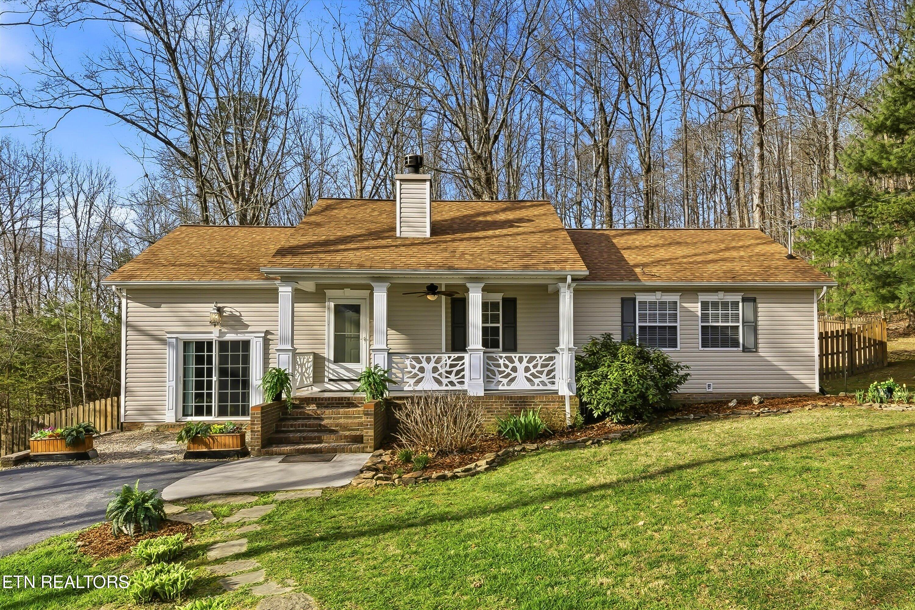 267 Autumns Way Maynardville, TN 37807 - Photo 1 of 44 01-267 Autumns Way-1