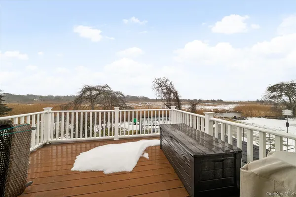 $849,990 | 243 South Dunton Avenue, East Patchogue, NY 11772