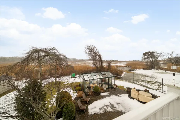 $849,990 | 243 South Dunton Avenue, East Patchogue, NY 11772