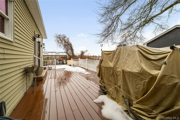 $849,990 | 243 South Dunton Avenue, East Patchogue, NY 11772