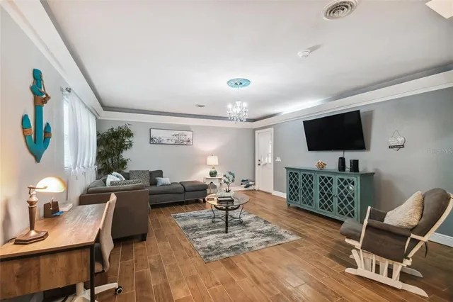 $3,200 | 3915 North Ridge Avenue, Tampa, FL 33603