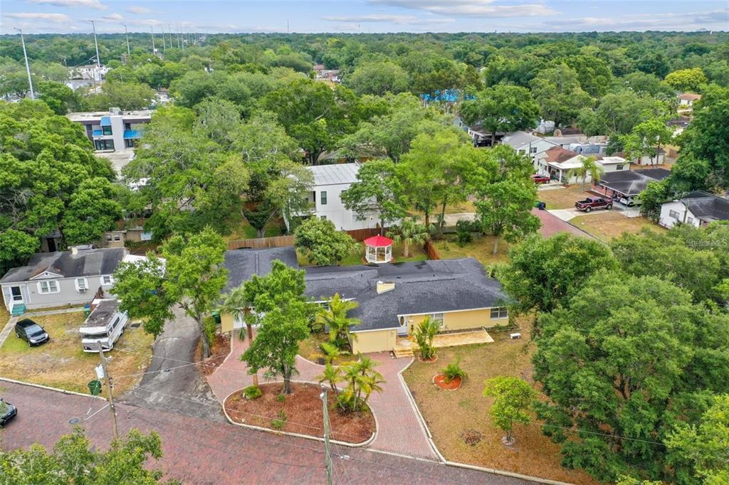3915 North Ridge Avenue Tampa, FL 33603 - Photo 48 of 52 an aerial view of a house with a yard