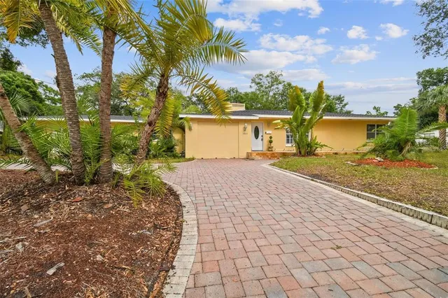 $3,200 | 3915 North Ridge Avenue, Tampa, FL 33603