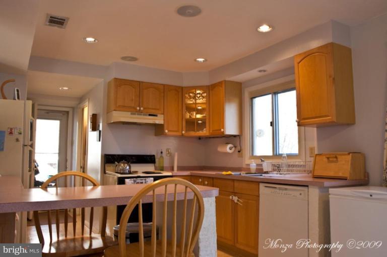 1333 Greyswood Road Odenton, MD 21113 - Photo 3 of 12 Kitchen #2
