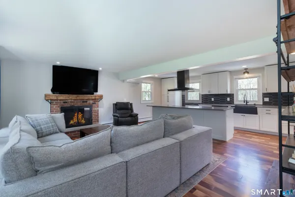 $499,000 | 204 Old Stagecoach Road, Meriden, CT 06450