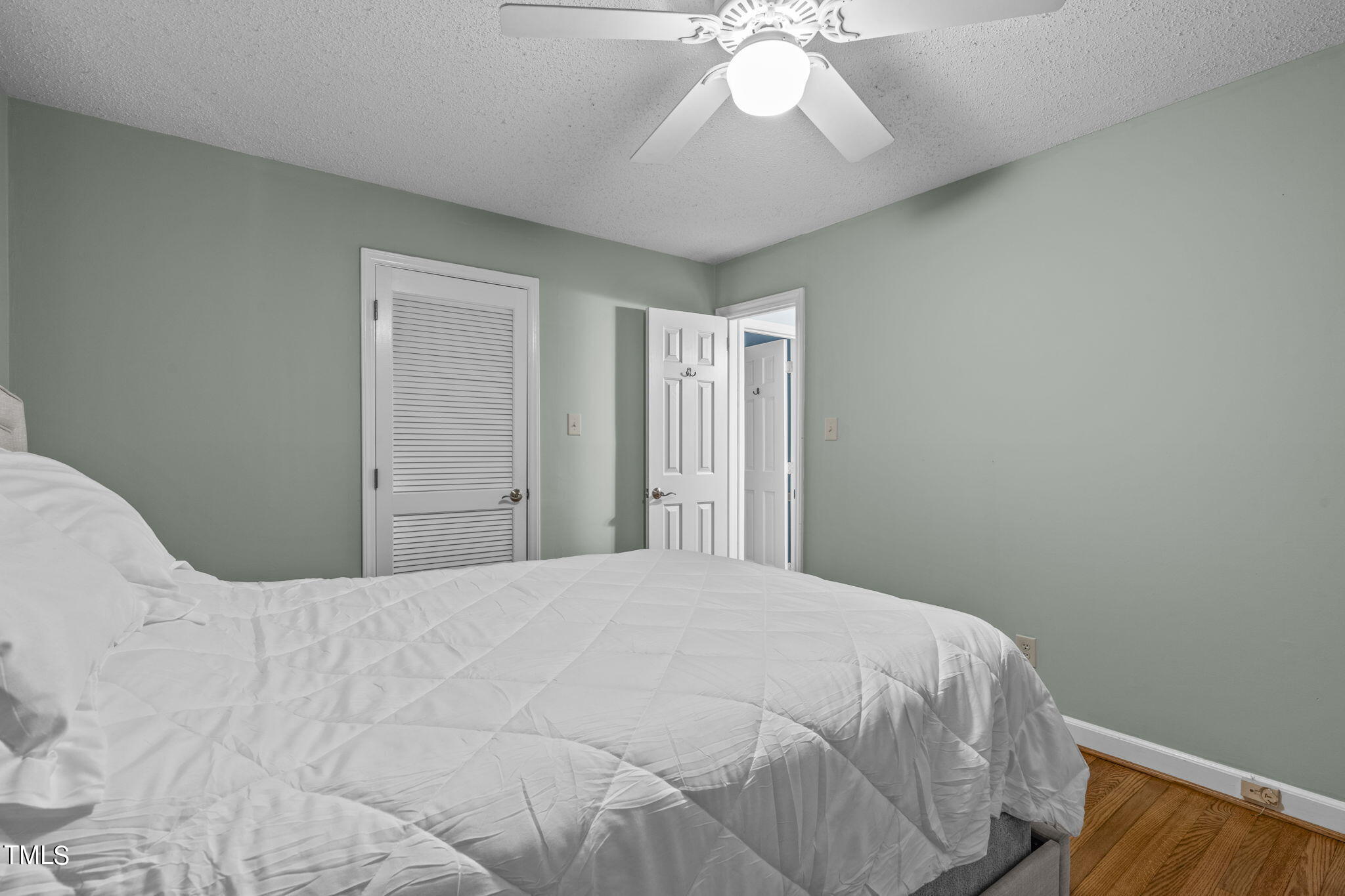 3423 Redbud Lane Raleigh, NC 27607 - Photo 21 of 33 A (21 of 25)